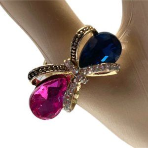 Bow Ring Gold Tone Floral Fashion Size 19 Rhinestones Chunky 1.25 Inch